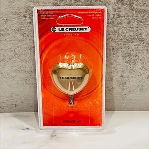 Le Creuset Light gold Heart Knob